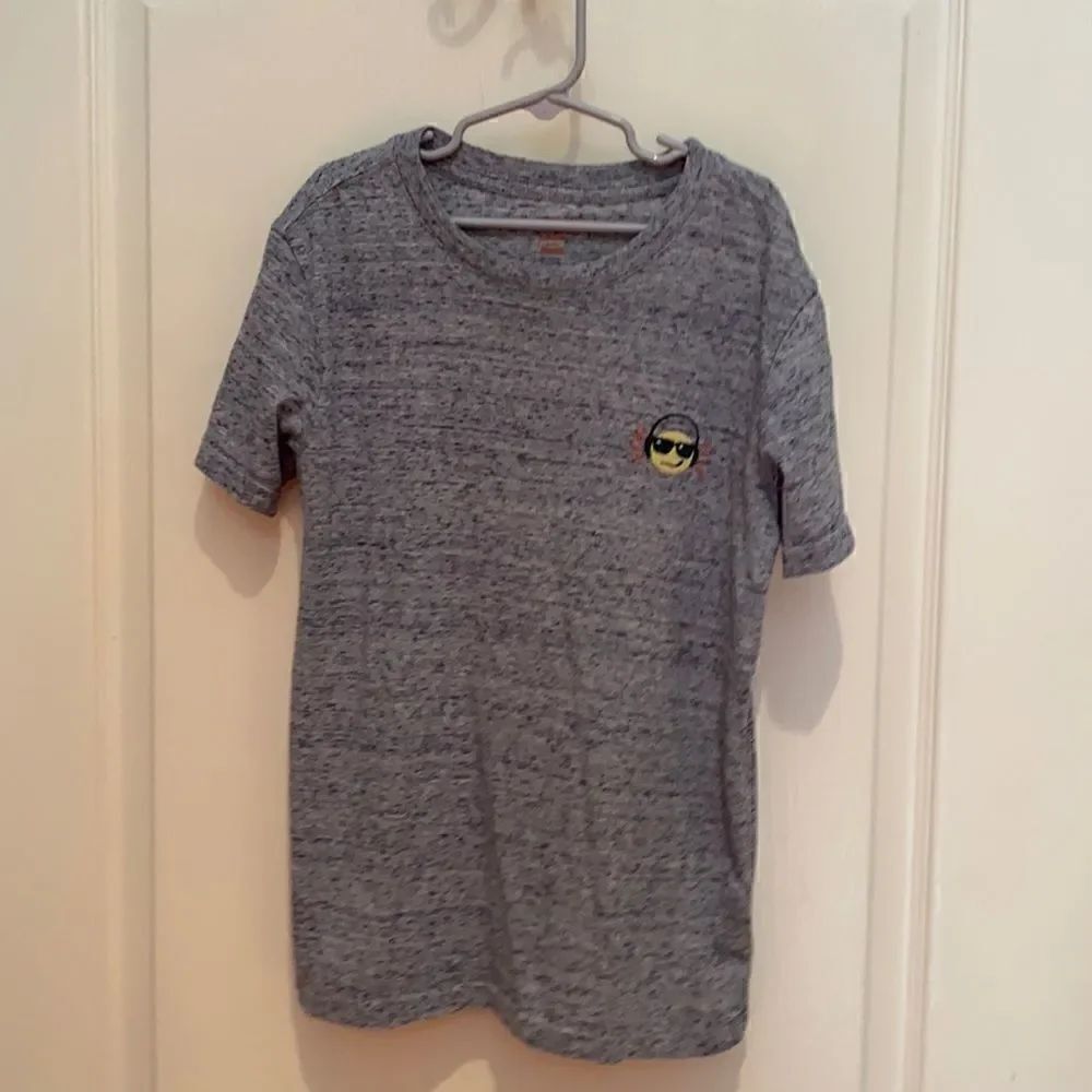 Cat and Jack emoji tee M
